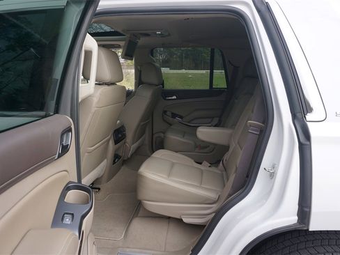 Used 2019 GMC Yukon SLT w/ Open Road Package image 15