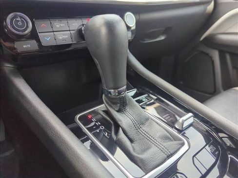 Used 2024 Jeep Compass Limited AWD/4WD image 12