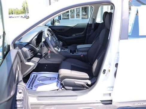 Certified 2025 Subaru Outback AWD/4WD image 13
