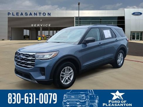 Certified 2026 Ford Explorer Active RWD image 1