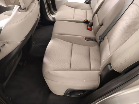 Used 2015 Hyundai Santa Fe Sport w/ Option Group 02 FWD image 11