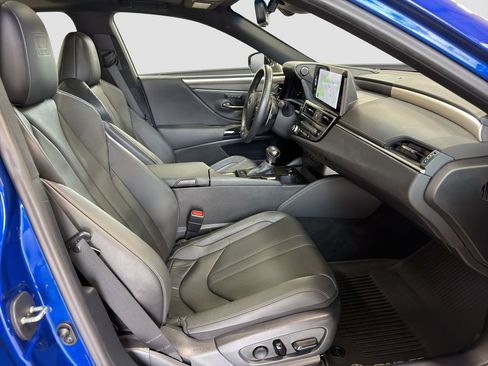 Used 2024 Lexus ES 350 F Sport w/ Technology Package FWD image 26