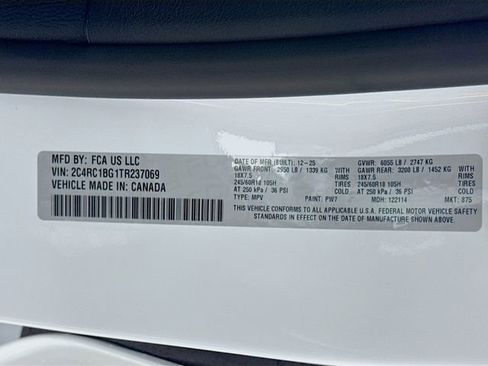 New 2026 Chrysler Pacifica Select image 35