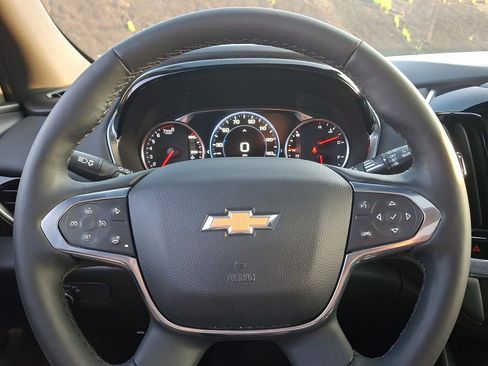 Used 2024 Chevrolet Traverse High Country FWD image 22