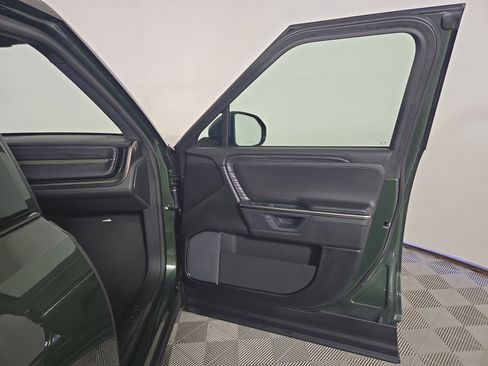 Used 2025 Rivian R1T Adventure image 18