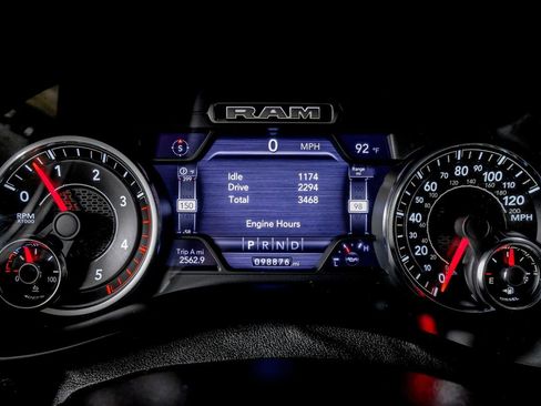 Used 2020 RAM 2500 Laramie w/ Night Edition image 20