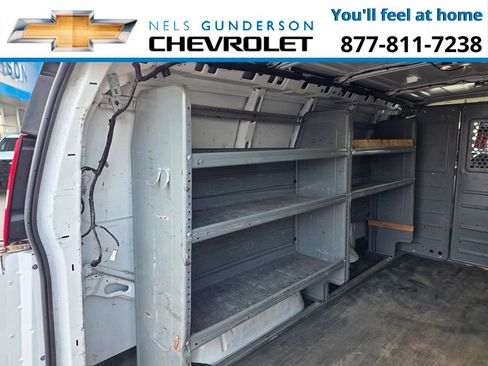 Used 2016 Chevrolet Express 3500 image 14