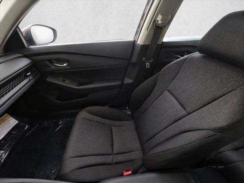 Used 2023 Honda Accord EX image 23