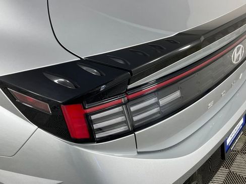 Used 2025 Hyundai Sonata SEL AWD/4WD image 18