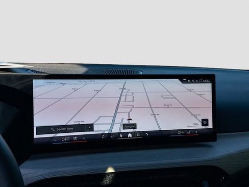 Used 2025 BMW 330i xDrive Sedan image 15