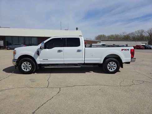 Used 2020 Ford F250 XLT w/ XLT Value Package image 3
