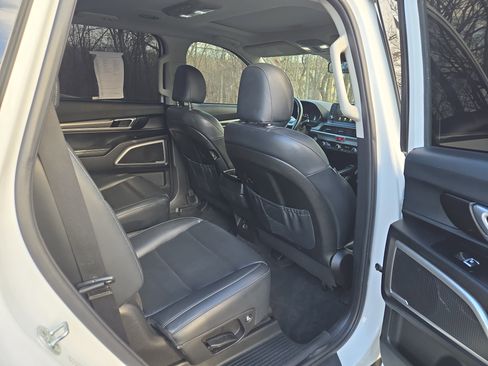 Used 2020 Kia Telluride S image 28