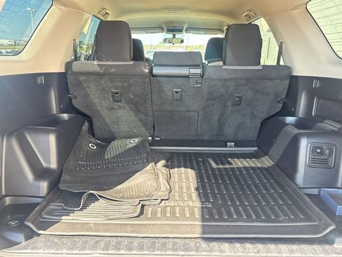 Used 2017 Toyota 4Runner SR5 image 28