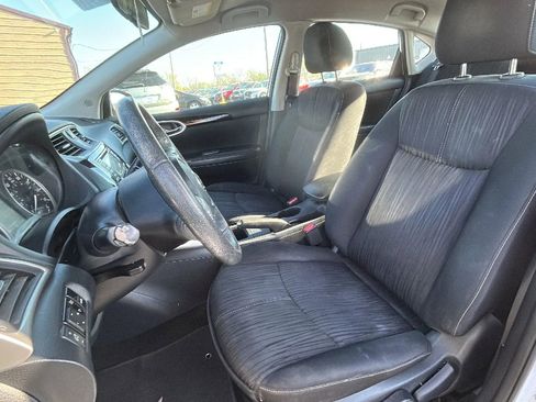 Used 2017 Nissan Sentra SV image 19