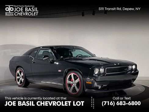 Used 2013 Dodge Challenger SRT8 w/ Harman Kardon Audio Group RWD image 1