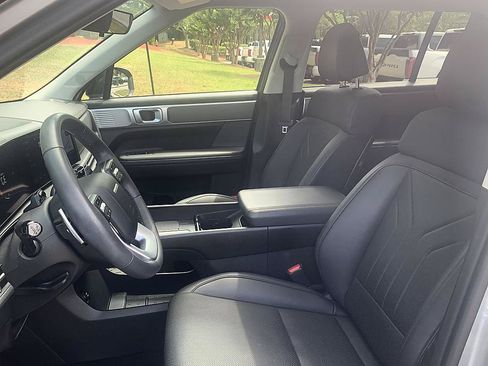 Used 2025 Hyundai Santa Fe XRT AWD/4WD image 10