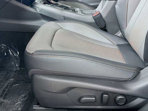 New 2026 Subaru Crosstrek 2.5i Limited image 17