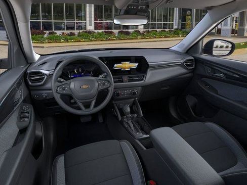 New 2026 Chevrolet TrailBlazer LS AWD/4WD image 15