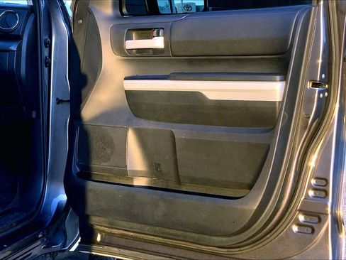 Used 2018 Toyota Tundra SR5 w/ SR5 Upgrade Package RWD image 23
