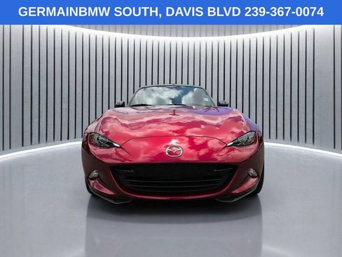 Used 2021 MAZDA MX-5 Miata Sport RWD image 10
