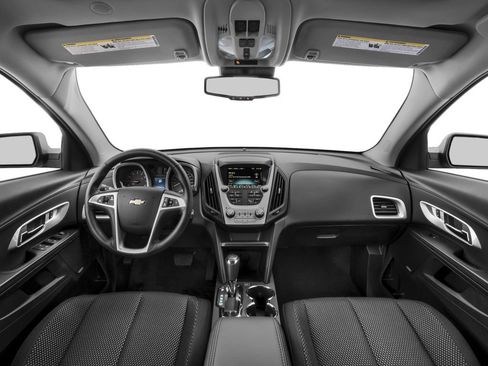Used 2017 Chevrolet Equinox LT w/ Midnight Edition FWD image 9