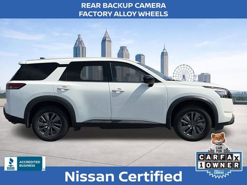 Certified 2024 Nissan Pathfinder S FWD image 6