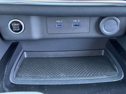 Used 2023 Nissan Rogue SV w/ SV Premium B Package FWD image 26