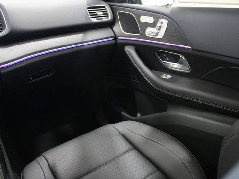 New 2025 Mercedes-Benz GLE 450 4MATIC image 9