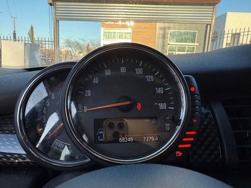 Used 2016 MINI Cooper S image 13