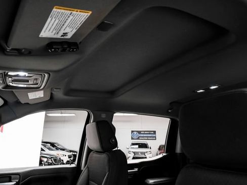 Used 2020 GMC Sierra 1500 Elevation w/ Elevation Value Package image 31