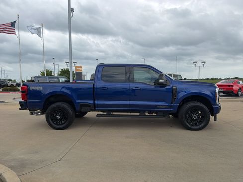New 2026 Ford F250 Lariat w/ Black Appearance Package AWD/4WD image 7