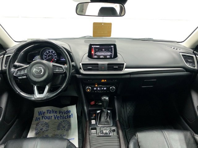 Used 2017 MAZDA MAZDA3 Touring FWD image 14