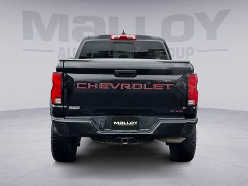 Used 2024 Chevrolet Colorado ZR2 w/ ZR2 Convenience Package III AWD/4WD image 4