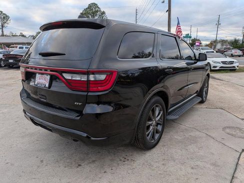 Used 2018 Dodge Durango GT image 3