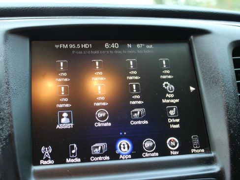 Used 2015 Chrysler 200 C w/ Navigation & Sound Group I image 32