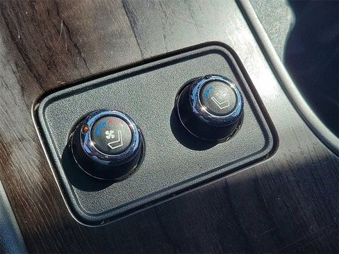 Used 2022 Nissan Murano Platinum w/ Cargo Package image 13