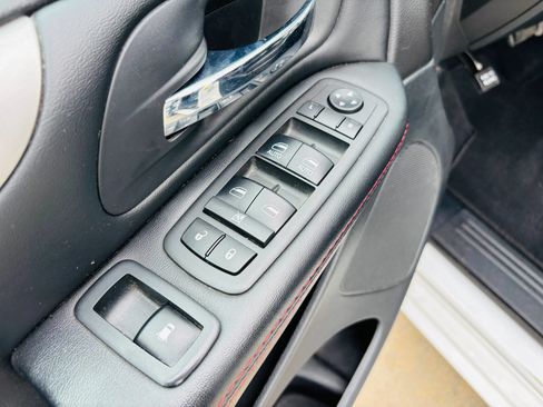 Used 2019 Dodge Grand Caravan GT FWD image 22