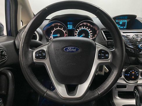 Used 2016 Ford Fiesta SE image 17