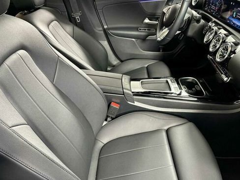 Certified 2025 Mercedes-Benz CLA 250 image 17