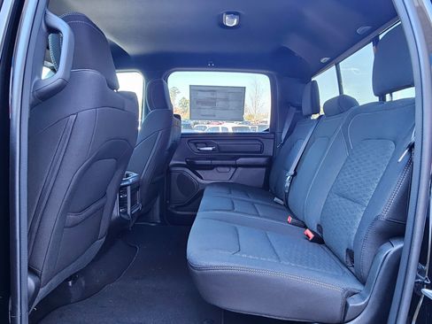 New 2026 RAM 1500 Express AWD/4WD image 22