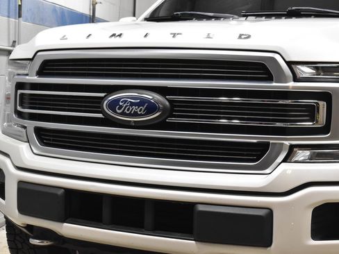 Used 2019 Ford F150 Limited w/ Trailer Tow Package image 33