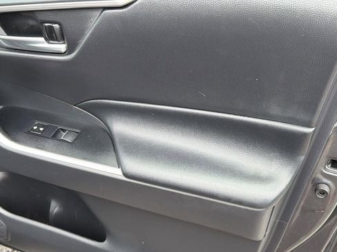 Used 2019 Toyota RAV4 XLE Premium w/ Advanced Technology Package FWD image 17