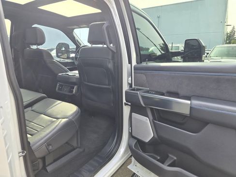 Used 2025 Ford F350 Platinum AWD/4WD image 13