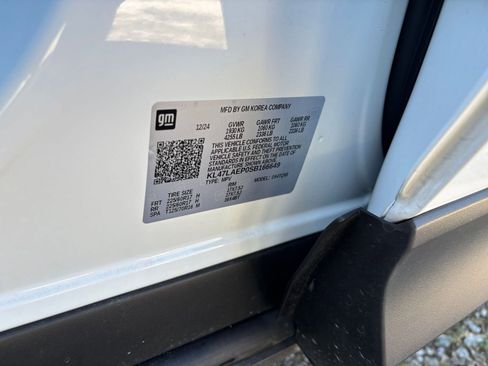 Used 2025 Buick Envista Preferred image 29