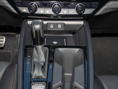 Used 2025 Honda Accord Sport image 26