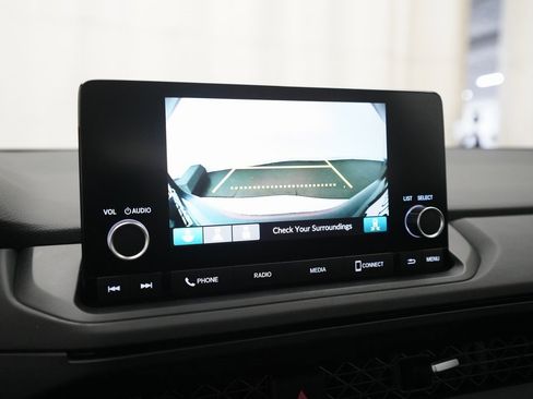 Certified 2024 Honda Accord EX image 19