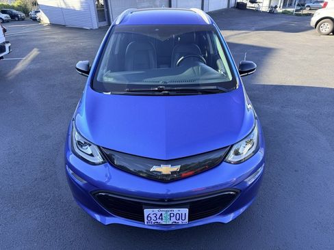 Used 2019 Chevrolet Bolt Premier w/ Infotainment Package image 9
