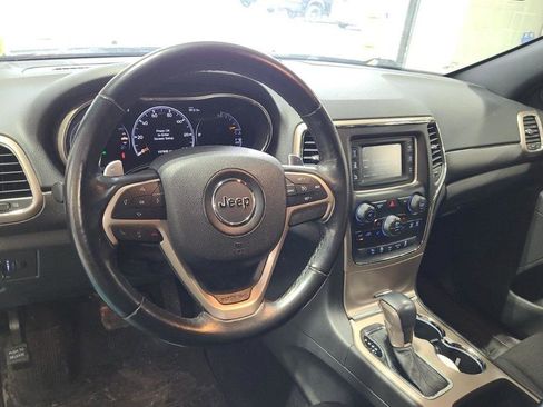 Used 2016 Jeep Grand Cherokee Laredo w/ Quick Order Package 23E image 5