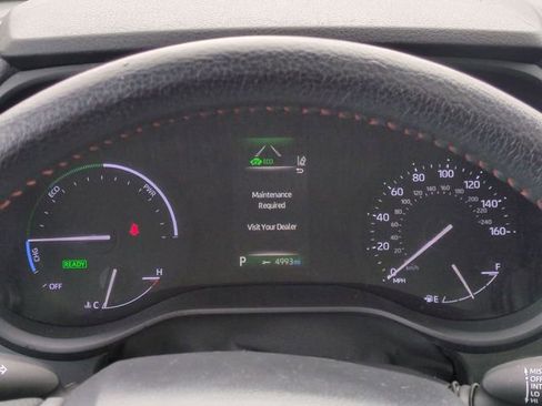 Used 2023 Toyota Sienna XSE image 20