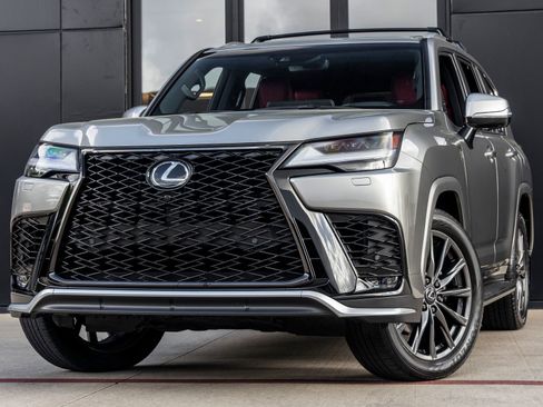 Used 2023 Lexus LX 600 F Sport w/ Accessory Package (Z1) image 3